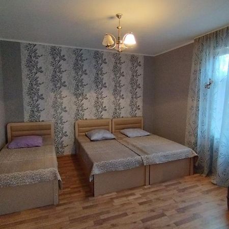 Lika'S Sweet House Apartment Katskhi Екстериор снимка